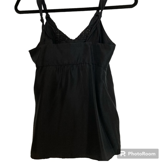 BANANA REPUBLIC BLACK SILK CAMI TOP—LIKE NEW!!! - Picture 2 of 9